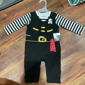 NWT Infant’s Pirate 1pc Coverall